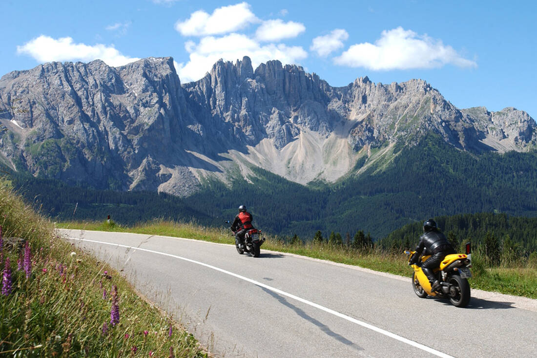 Il grande giro delle Dolomiti in moto
