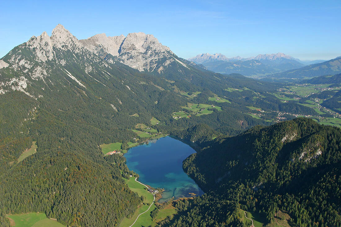 Lago Hintersteiner con Wilder Kaiser