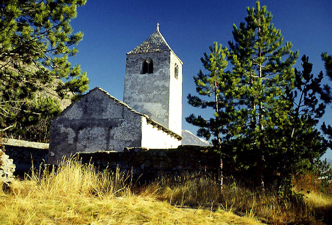 Chiesa di San Sisinnio a Laas