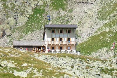 Tribulaunhütte sui ultimi metri della salita al rifugio